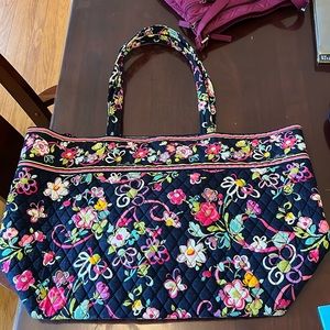 Vera Bradley Ribbons tote bag